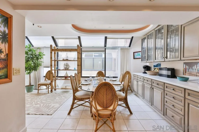 835 D Avenue #4 photo 16