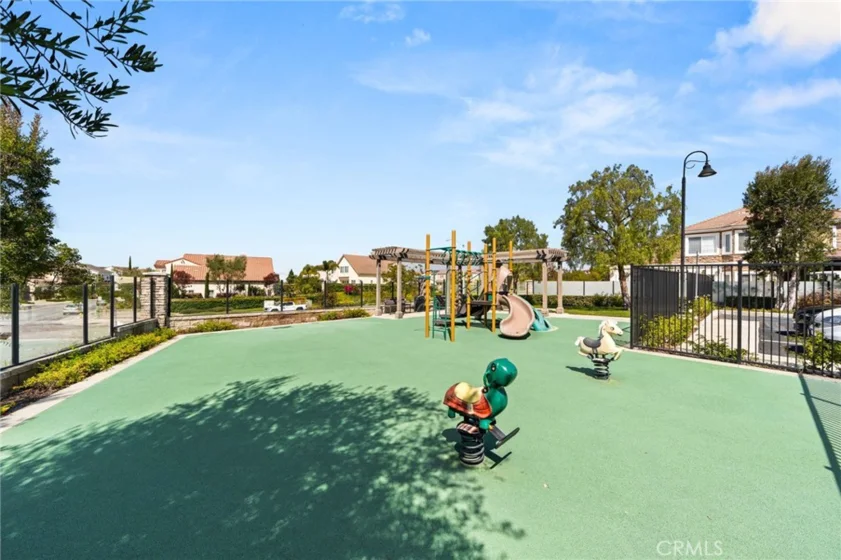 18627 Clubhouse Drive photo 41