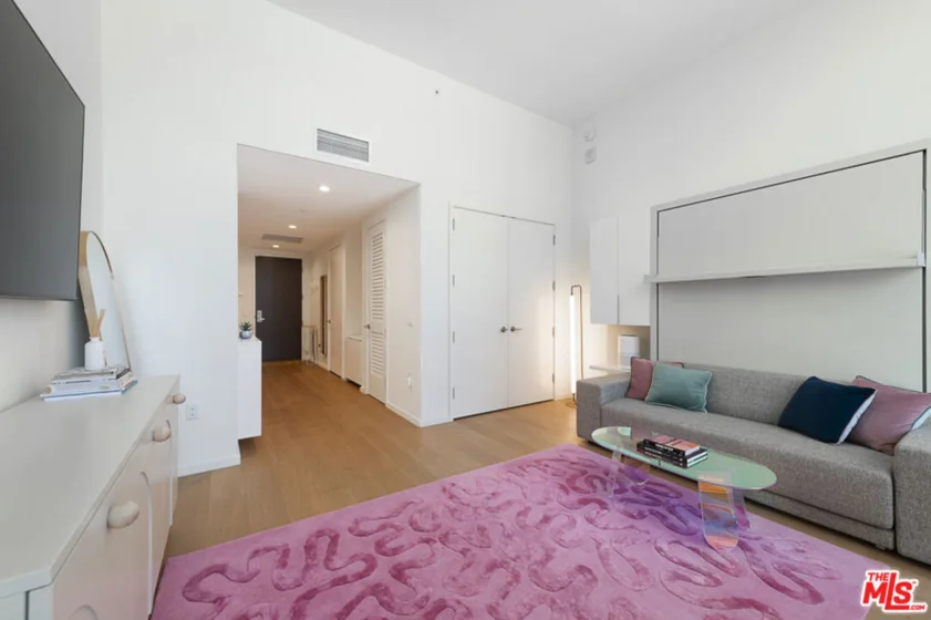 877 Francisco Street #919 photo 14