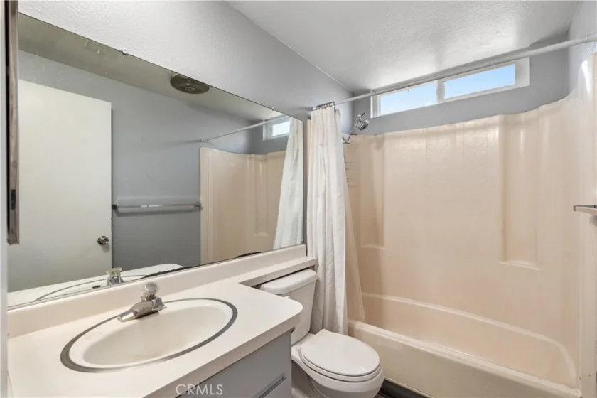 303 W Linda Vista Avenue #19 photo 15