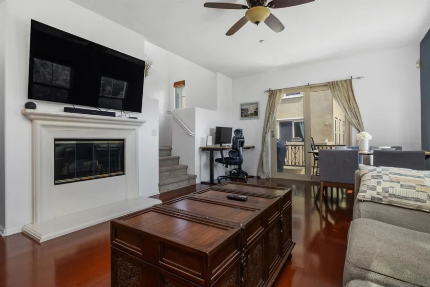 2674 Escala Circle photo 8