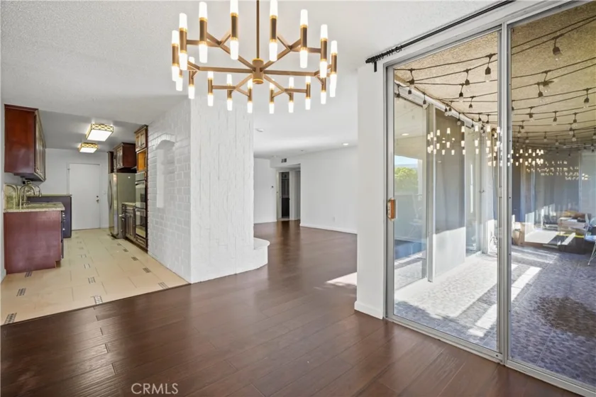 5330 Lindley #209 photo 25