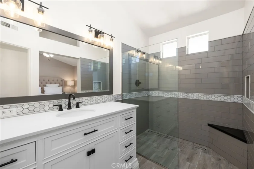 91 Carlsbad photo 14