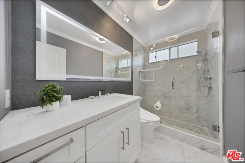 2141 S Bentley Avenue #107 photo 10