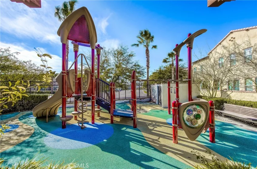1414 El Paseo photo 44