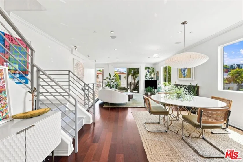 1153 N Formosa Avenue #2 photo 2