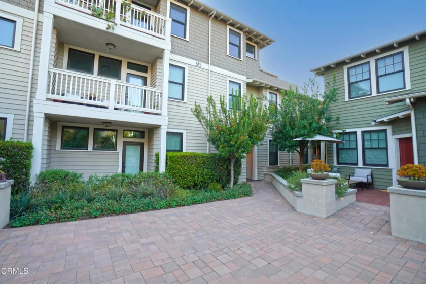 385 S Marengo Avenue #205 photo 24