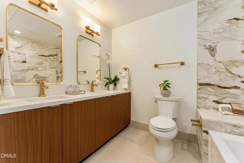 139 S Oak Knoll Avenue #303 photo 6