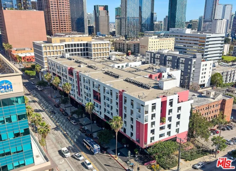 1234 Wilshire Boulevard #204 photo 3