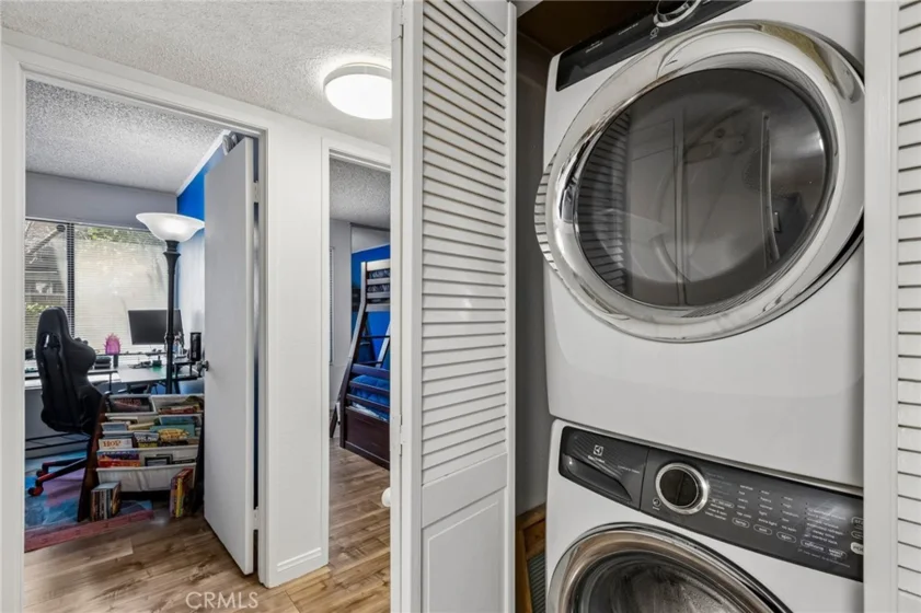 15511 Sherman Way #29 photo 23
