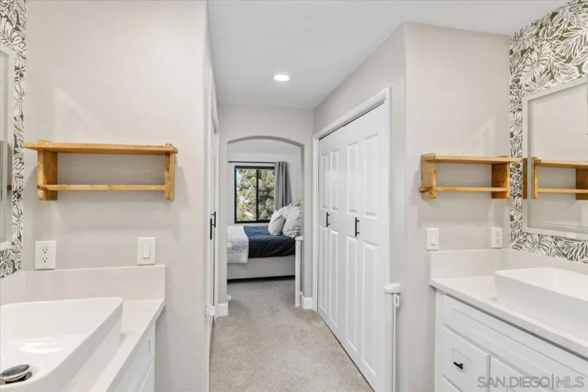 16266 Avenida Venusto #E photo 9