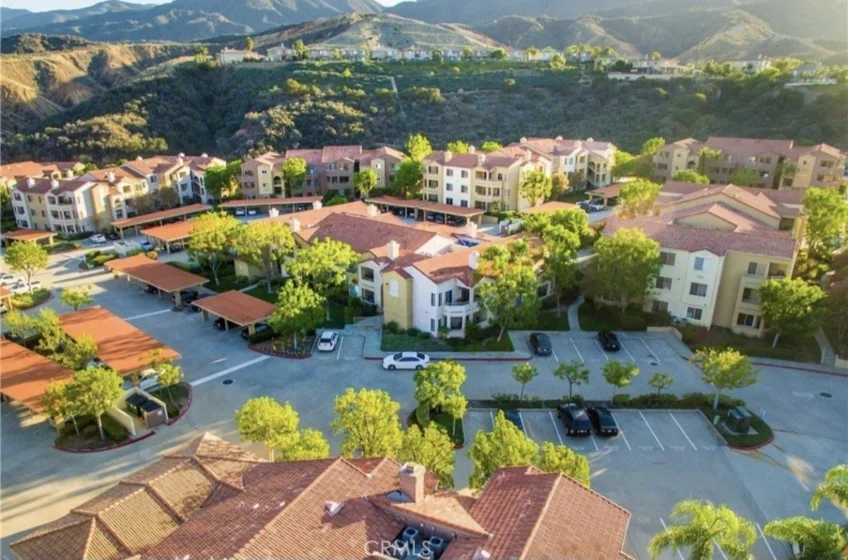2500 San Gabriel photo 2