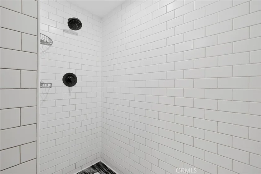 6253 Hollywood #602 photo 24