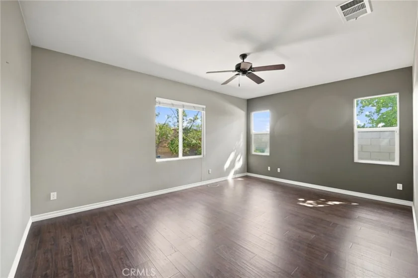 30580 Fox Sedge photo 16