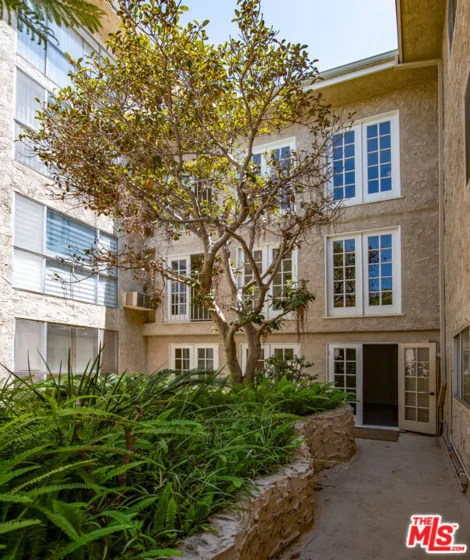 11645 Montana Avenue #101 photo 15