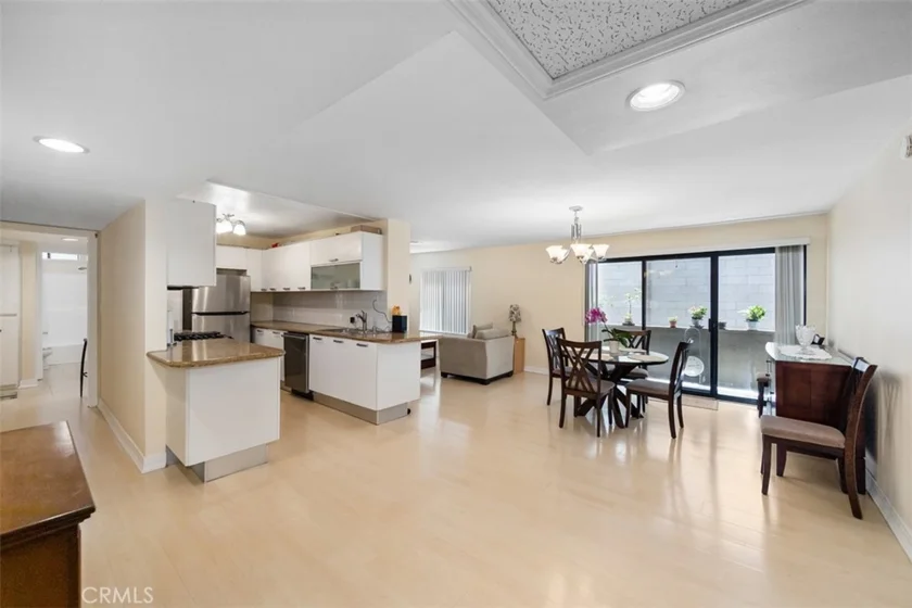 2121 Beloit Avenue #204 photo 1