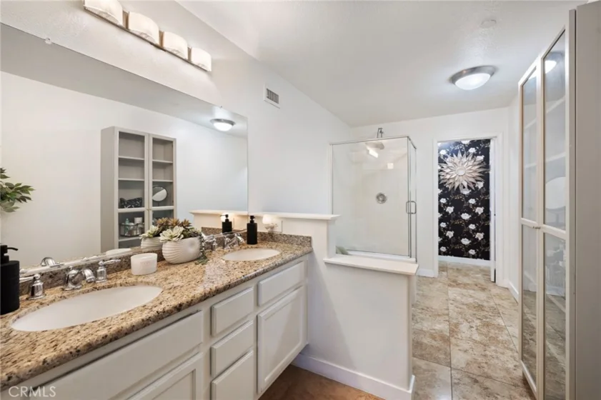 33 Quartz Lane photo 16