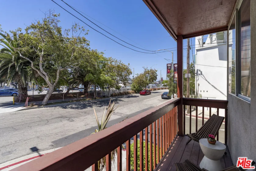 100 S Venice Boulevard #3 photo 14