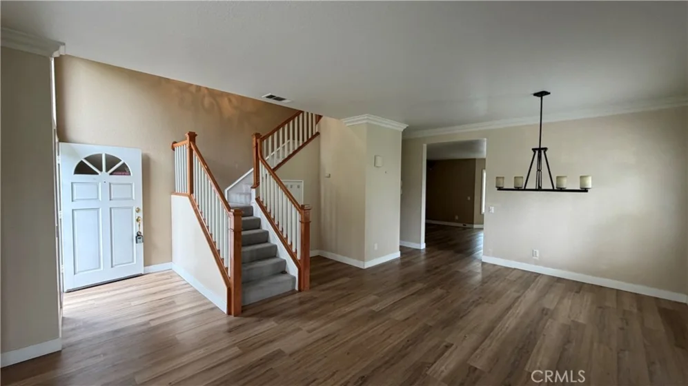 254 Monroe photo 4