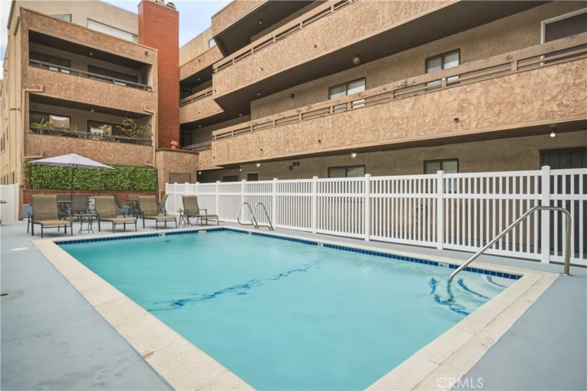 4675 Willis Avenue #105 photo 31