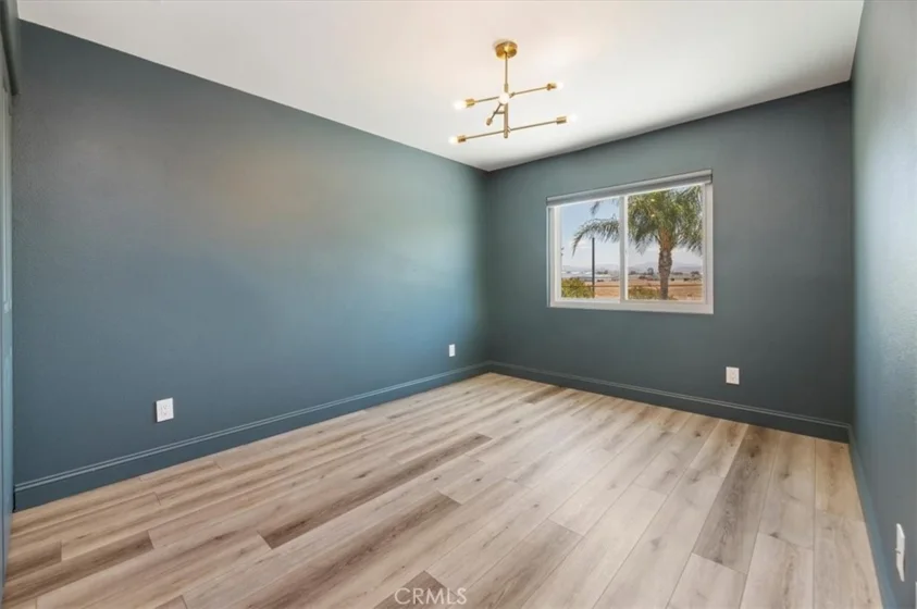 37020 Ascella photo 26