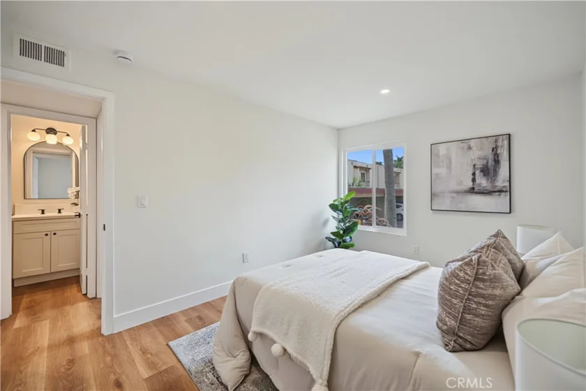700 W La Veta Avenue #N5 photo 21