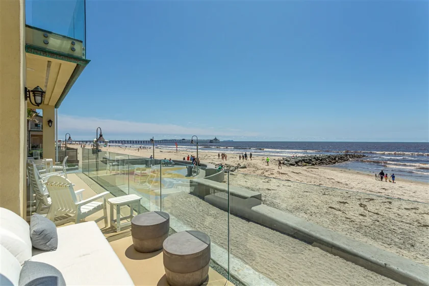 694 Ocean Lane photo 1