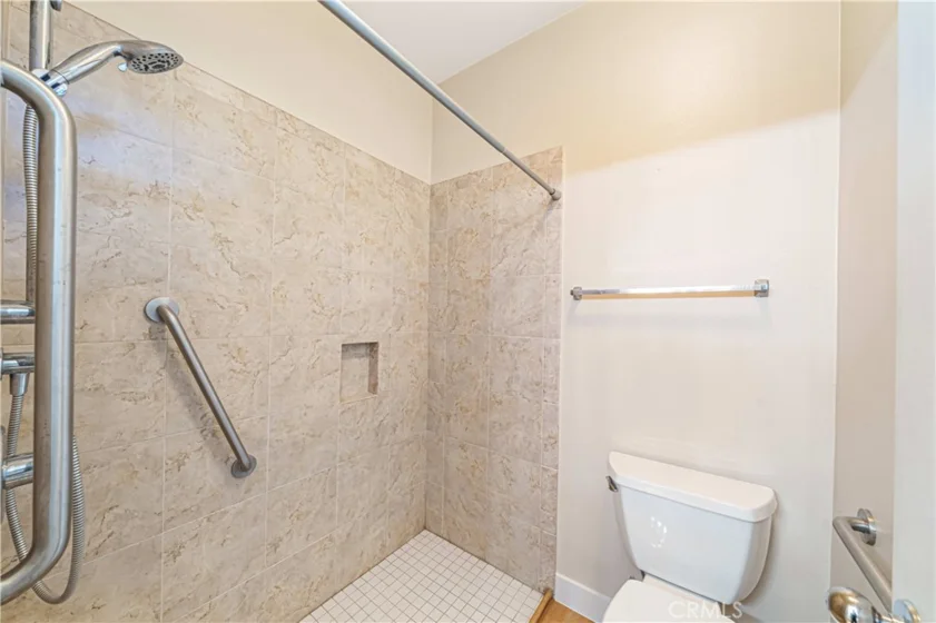 3301 Ladrillo Aisle photo 17
