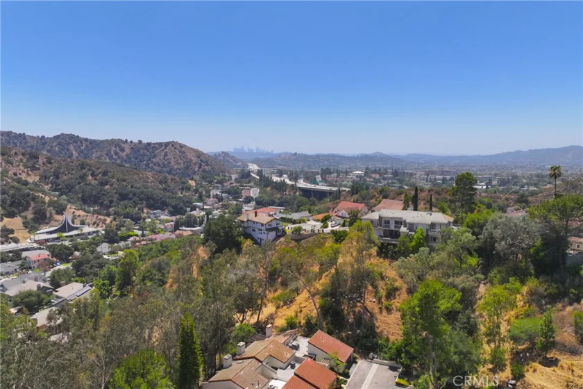 77 Barmore Court photo 45