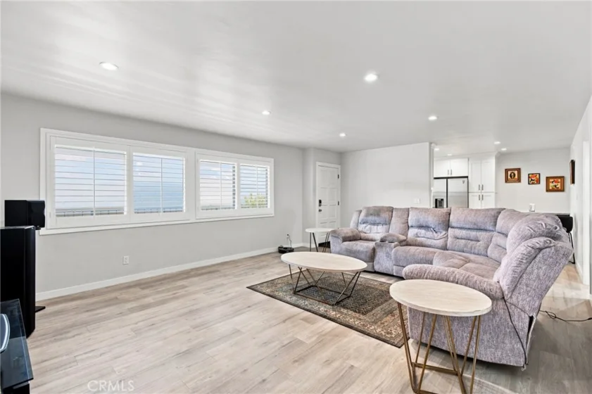 5354 Lindley Avenue #209 photo 13