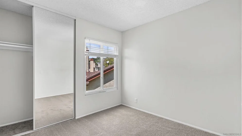 1629 Manzana Way photo 15