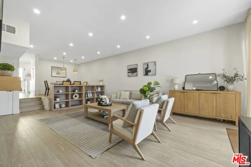 10720 Ohio Avenue #21 photo 9