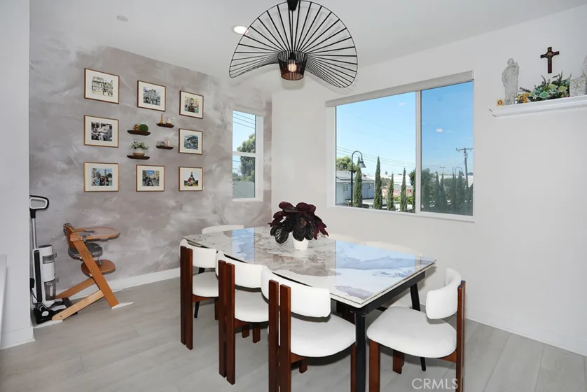 854 S Harbor Boulevard photo 11