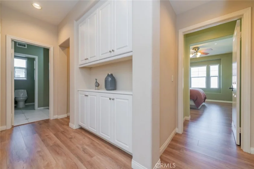 255 N Santa Maria Street photo 16