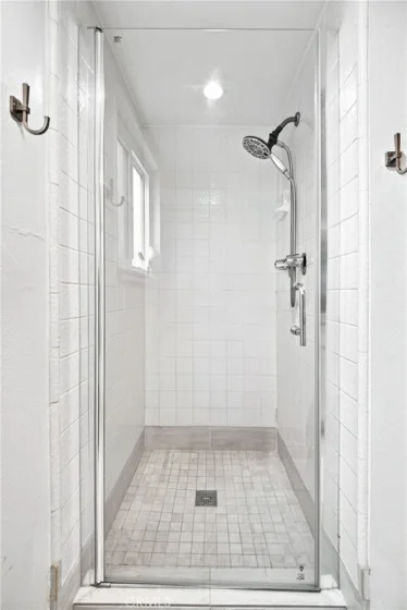 4675 Willis Avenue #105 photo 20