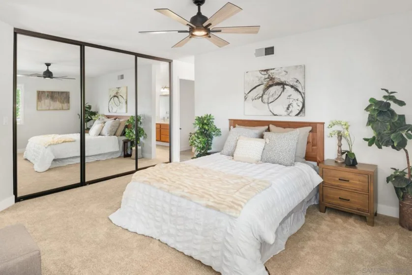 8395 Suntree Place photo 17