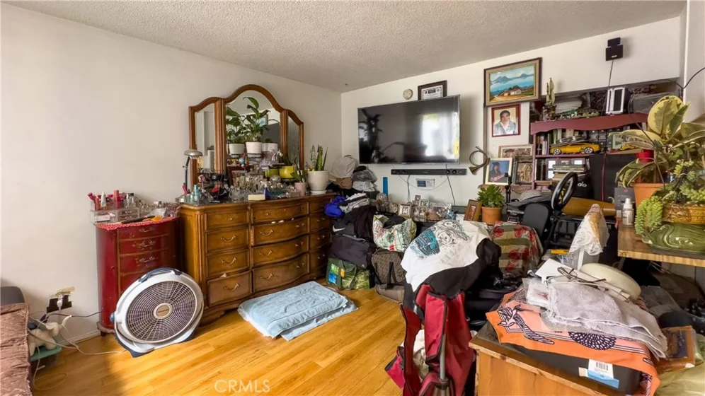 1837 Beloit Avenue photo 26