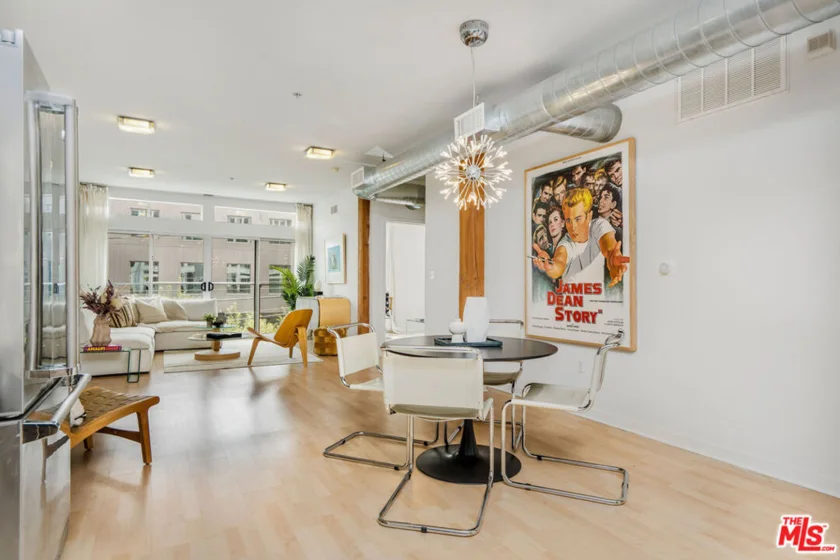 4215 Glencoe Avenue #203 photo 1