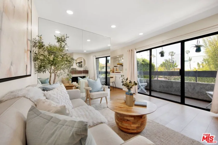 3988 Beethoven Street #6 photo 1