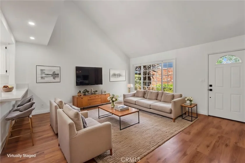 164 Brookline Lane photo 3