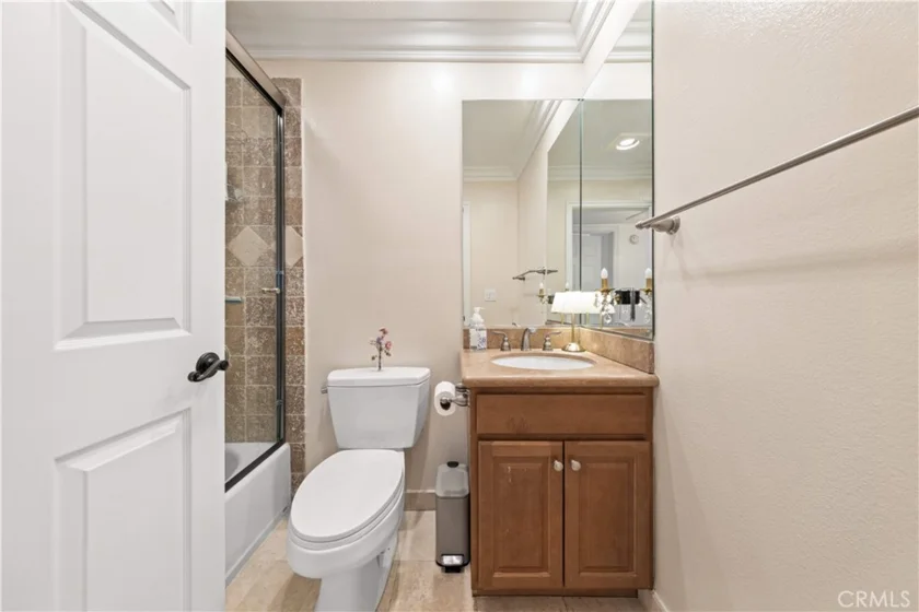 4211 Arch #103 photo 10