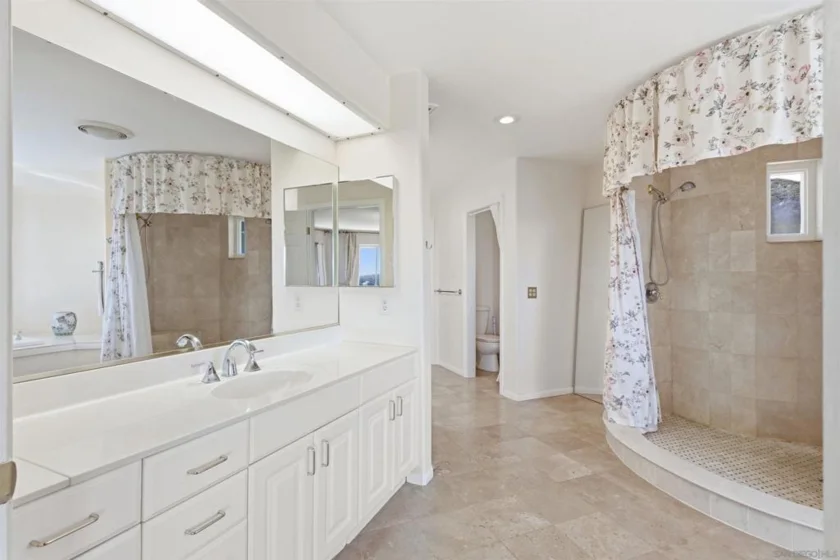 18380 Avenida Caleta photo 20