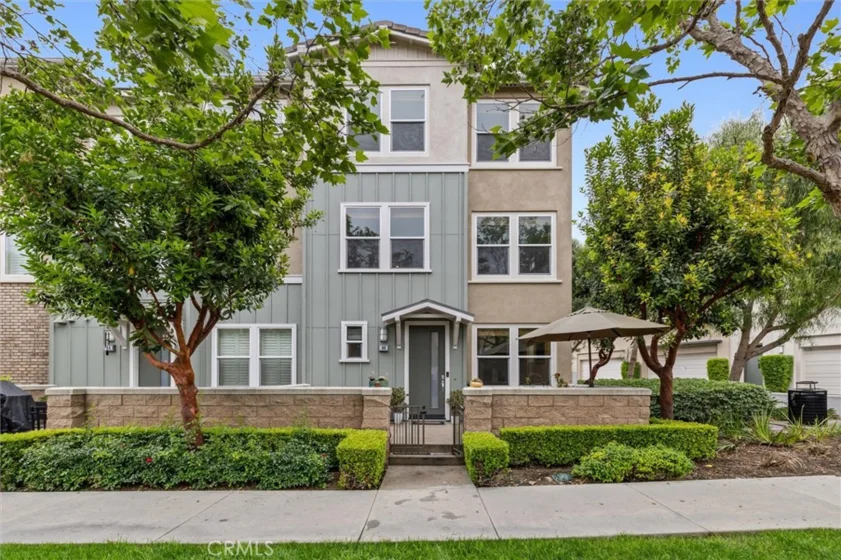 46 Beacon Way photo 1