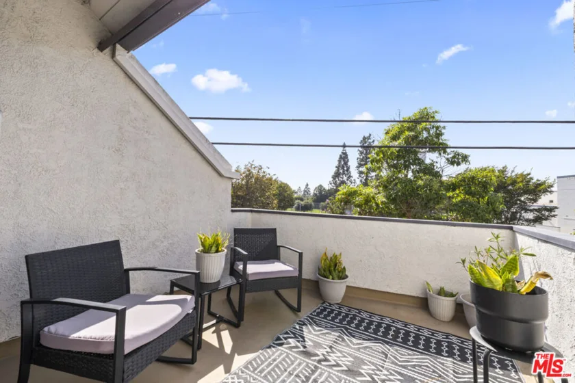 10720 Ohio Avenue #21 photo 27