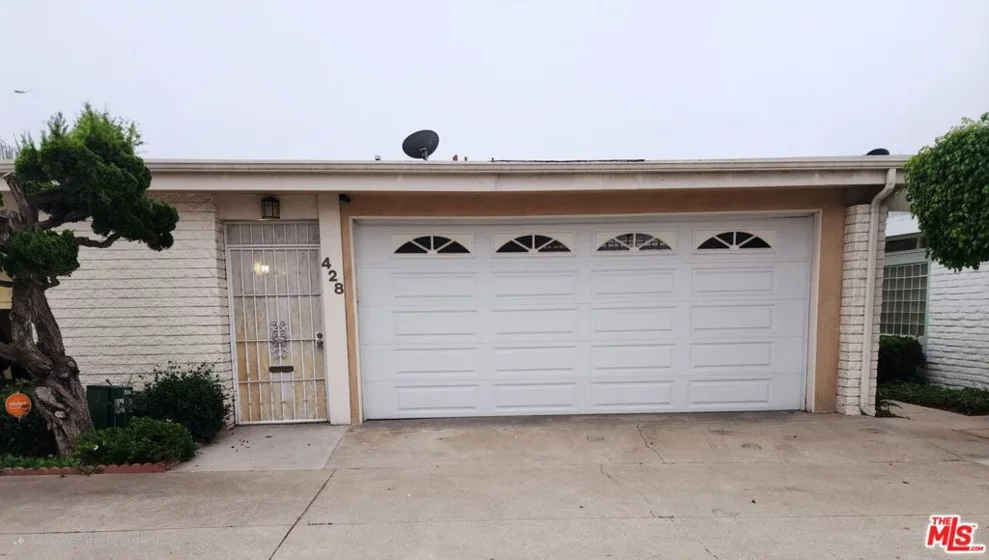 3500 W Manchester Boulevard #428 photo 1