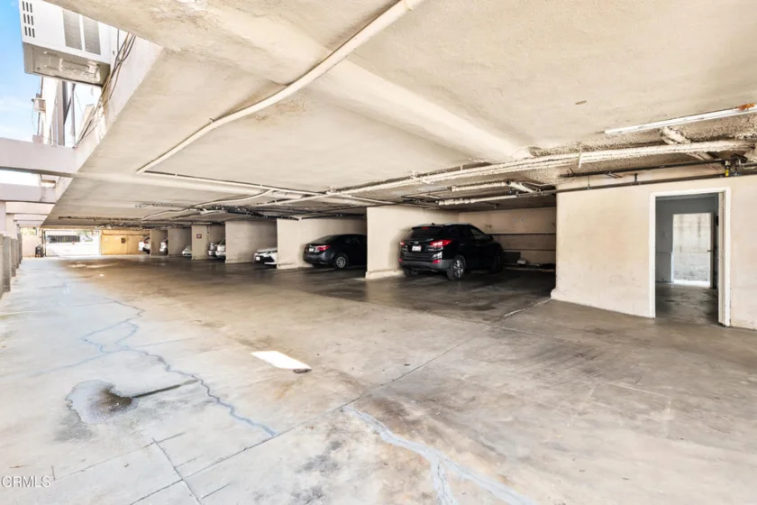630 E Orange Grove Avenue #A photo 20