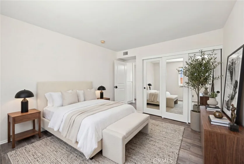 5706 Fair Avenue #104 photo 14
