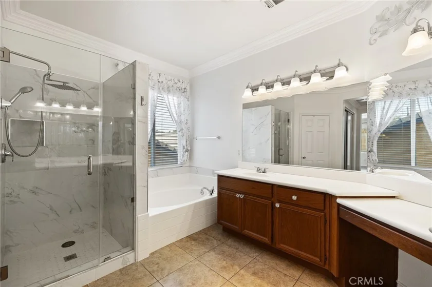 46101 Sharon photo 39