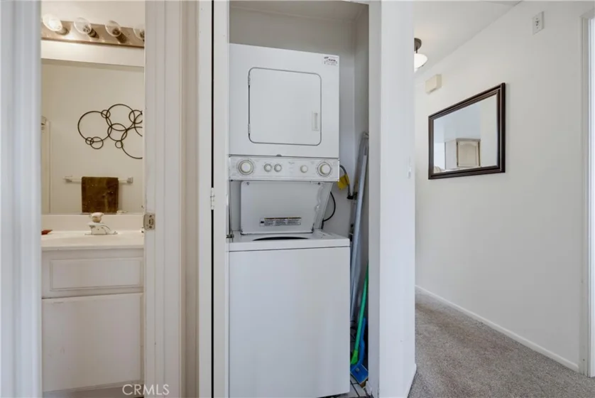 4581 Warner #302 photo 28