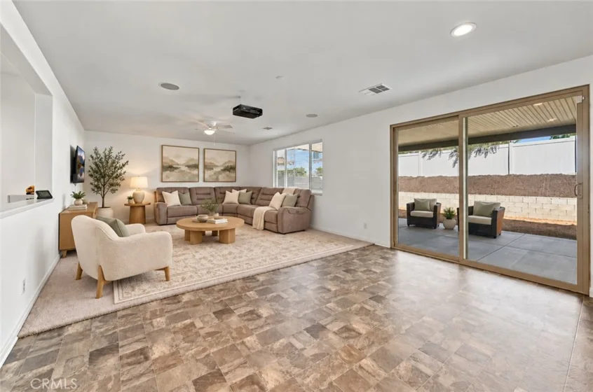 34306 Kensington Street photo 13